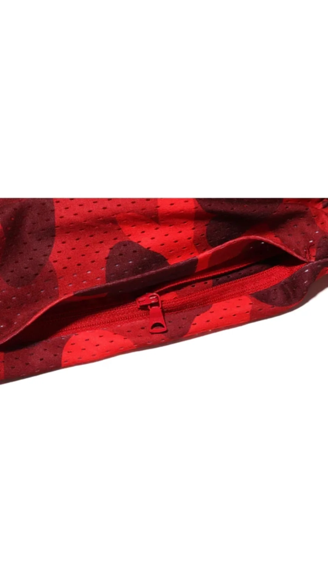 BAPE RED CAMO WIDE FIT BASKETBALL SHORTS MENS - Image 3